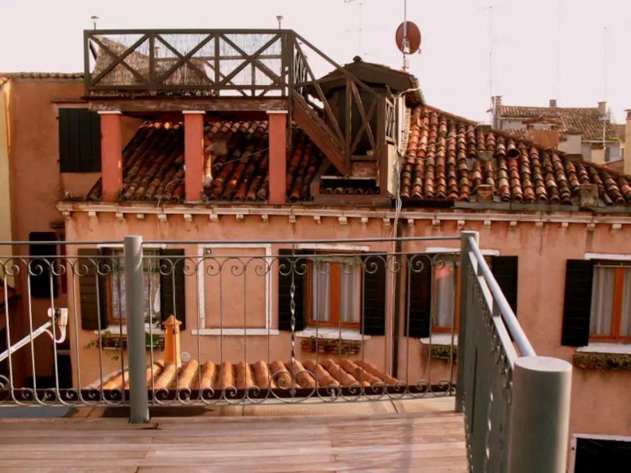 Modern Apartment Venice With Terrace Veneza Exterior foto