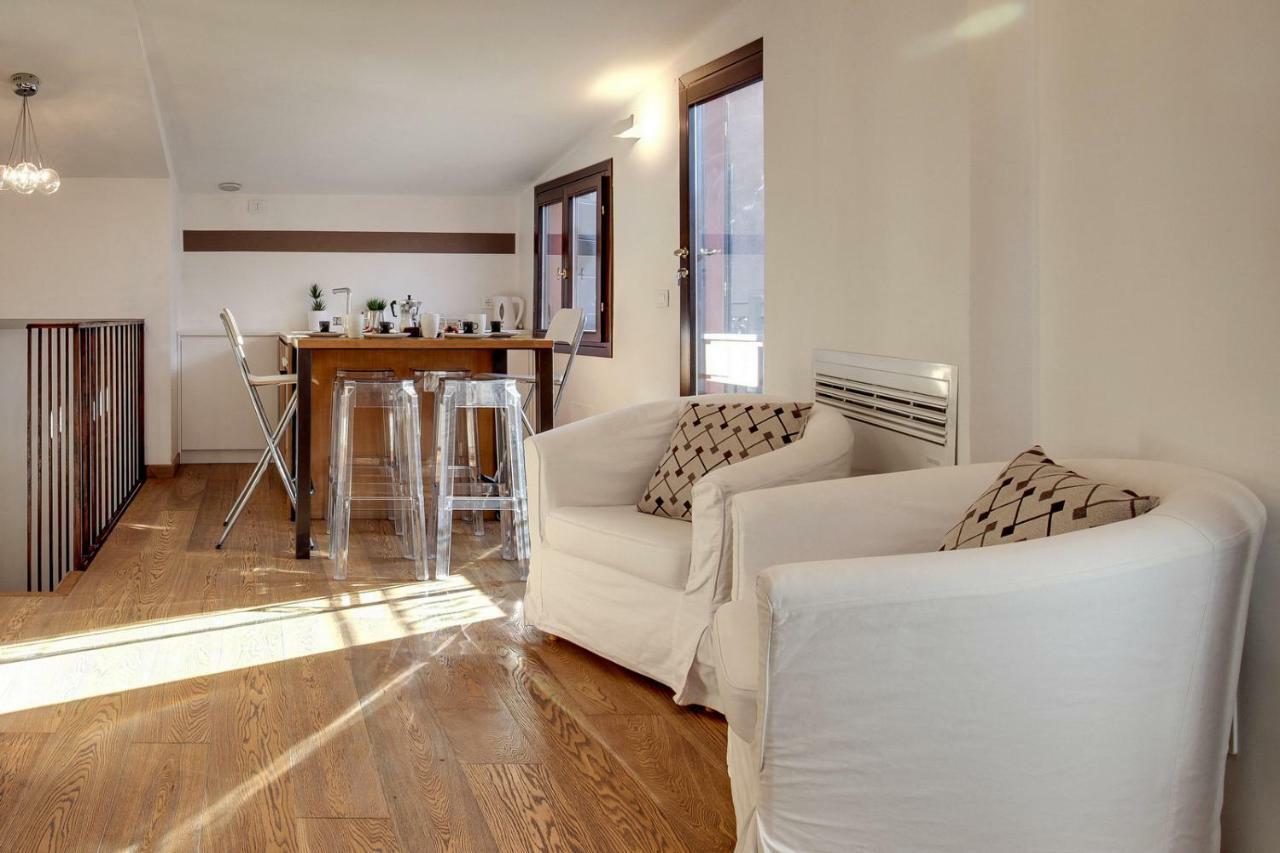 Modern Apartment Venice With Terrace Veneza Exterior foto