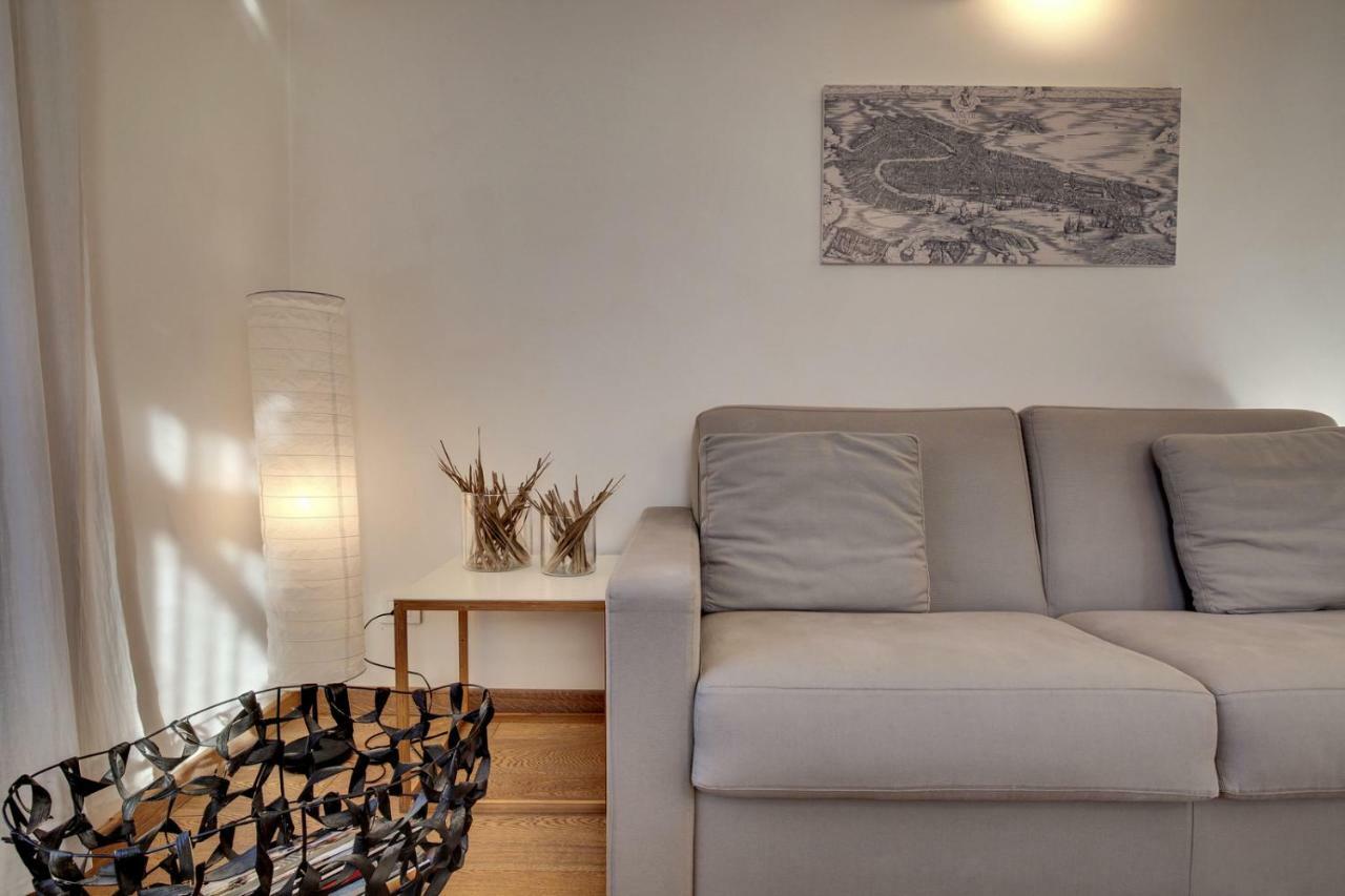 Modern Apartment Venice With Terrace Veneza Exterior foto