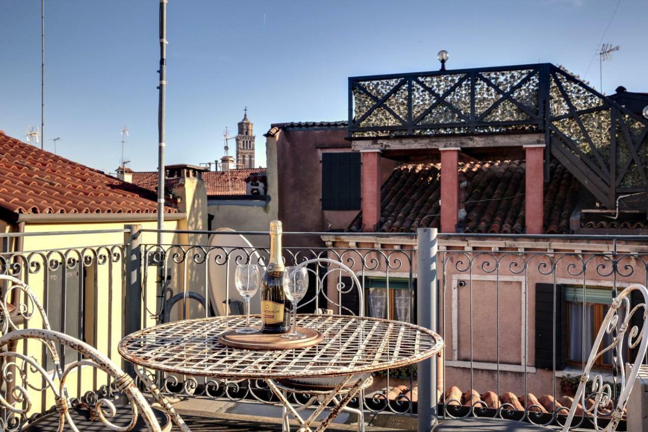 Modern Apartment Venice With Terrace Veneza Exterior foto