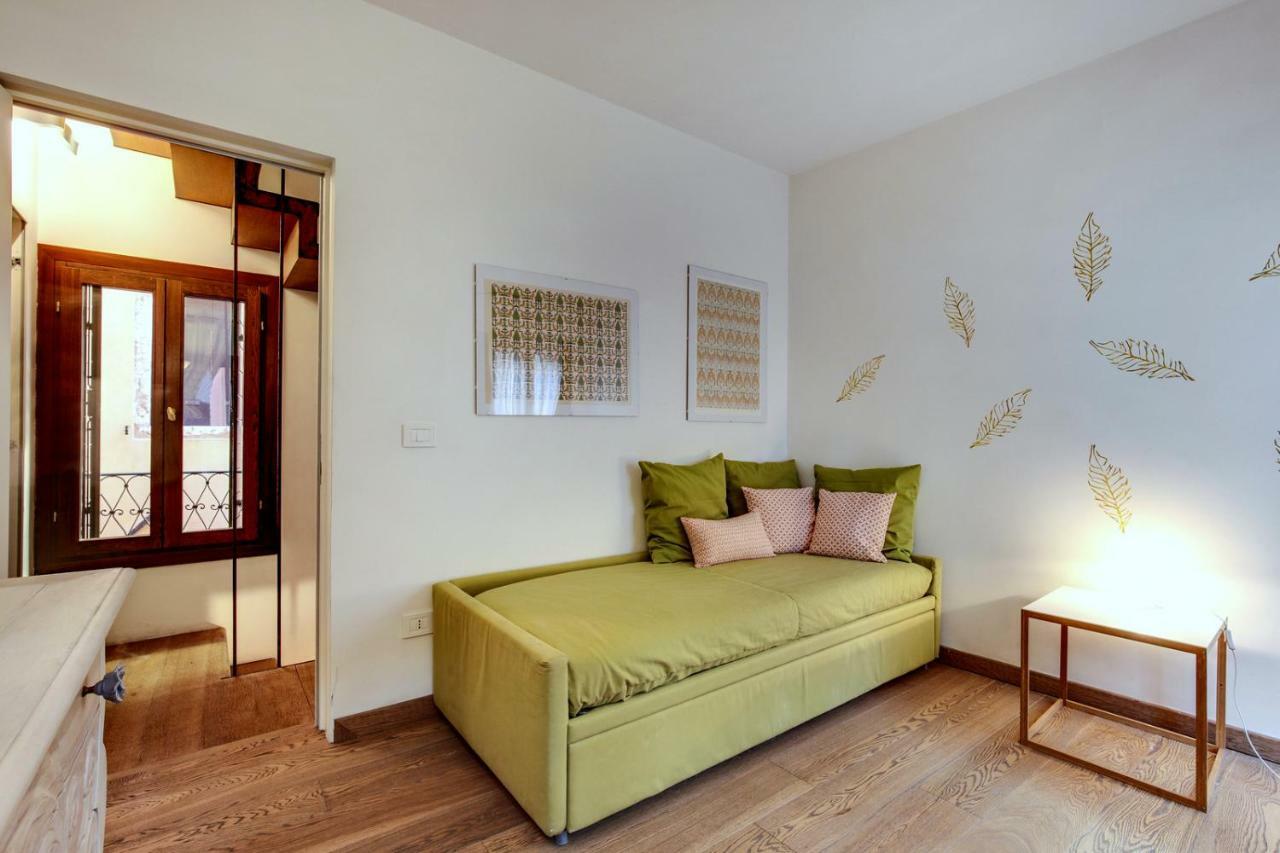 Modern Apartment Venice With Terrace Veneza Exterior foto
