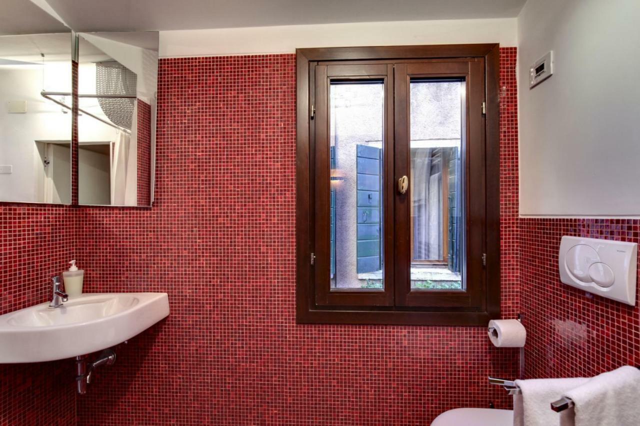 Modern Apartment Venice With Terrace Veneza Exterior foto